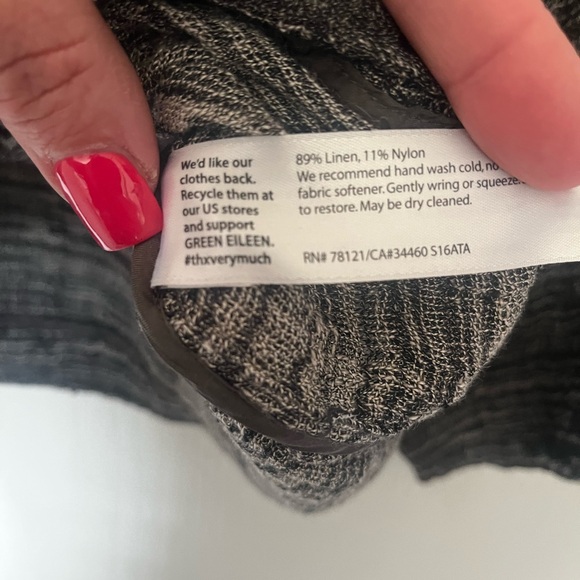 Eileen Fisher Linen Gauze Strata Top Size Medium - Picture 3 of 6